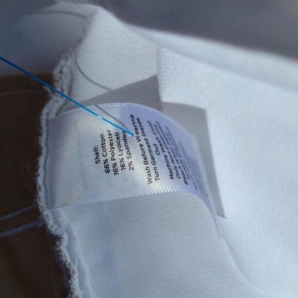 Talbots White Flawless Petal Pusher Jeans no Cuffs size 8P - Picture 10 of 11